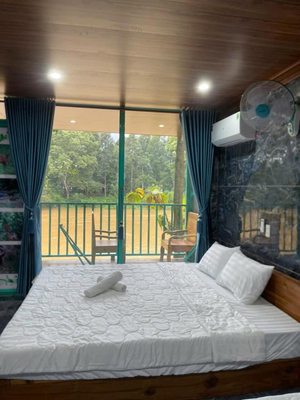 Cat Tien River Lodge Екстериор снимка